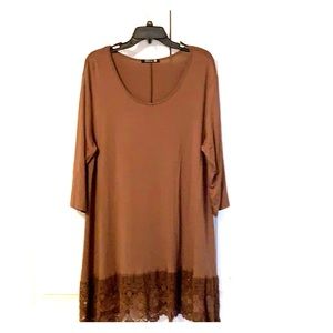 Tunic top (never worn) bought without tag